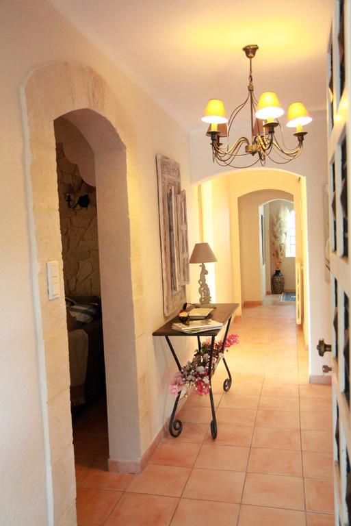 Gites Maisons De Vacances Domaine La Chamade Carpentras Ruang foto